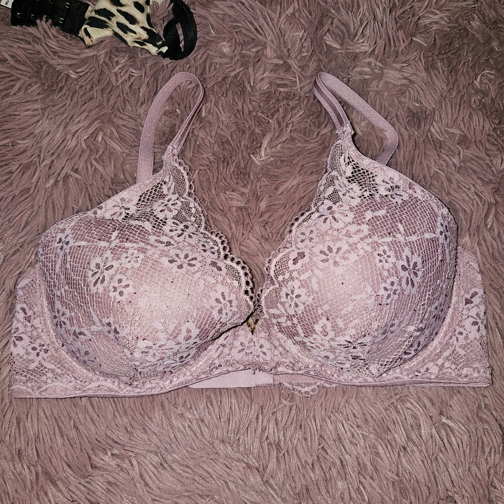 Victoria secret lace plunge bra